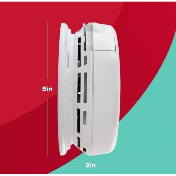 First Alert Smoke & Carbon Monoxide Alarm Battery Powered w/ Voice Alert - Picture 6 of 7